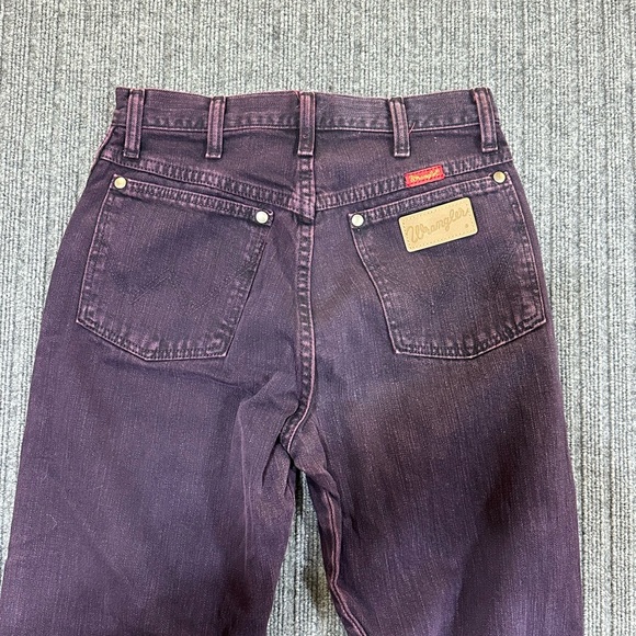 Vintage Wrangler Plum Colored Jeans - Picture 8 of 8